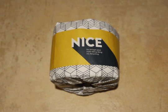 Dies ist ein Foto von einer Toilettenpapierrolle Nice der Firma Snyce
